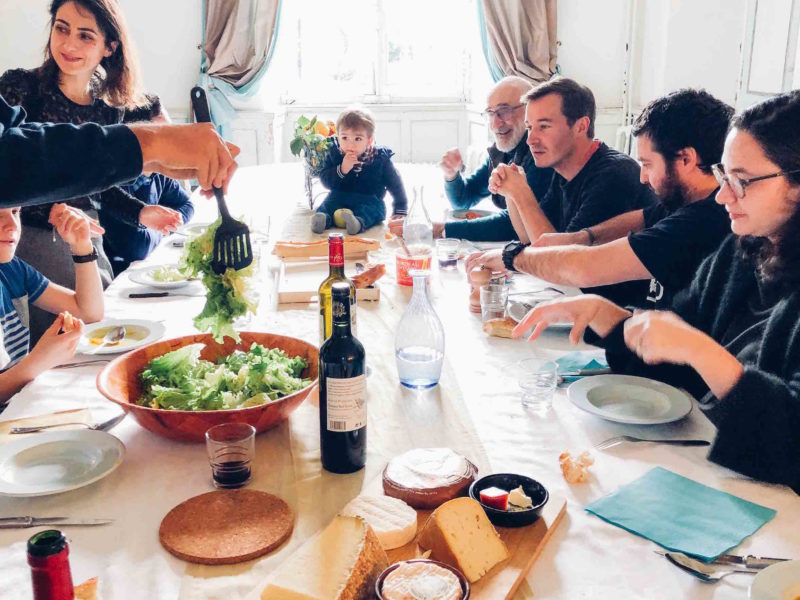 Grande tablée familiale Riveneuve